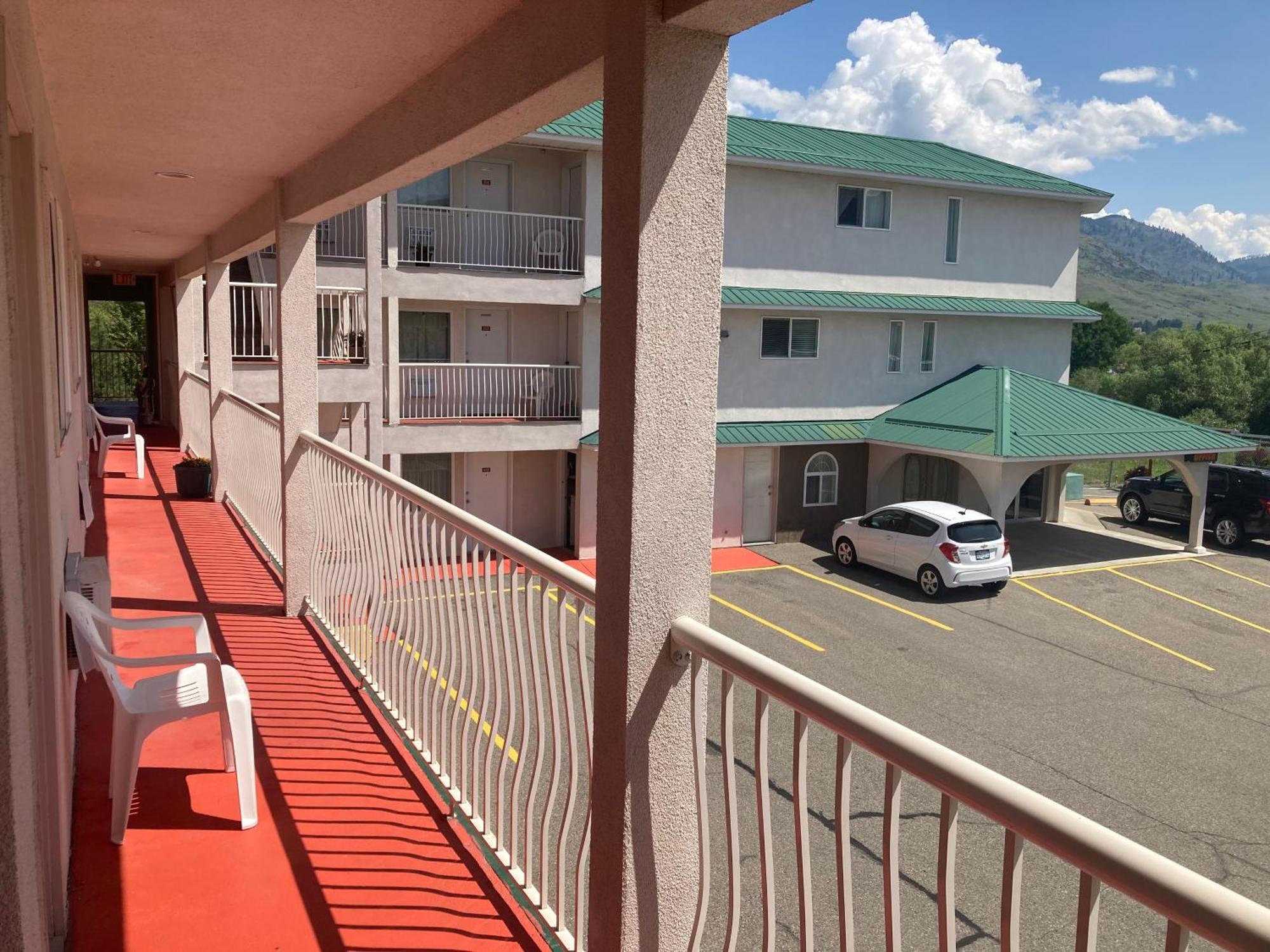 Motel 99 Grand Forks Exterior foto